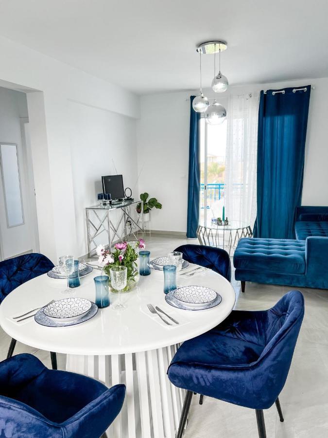 Blue Latsi Apartment Luaran gambar